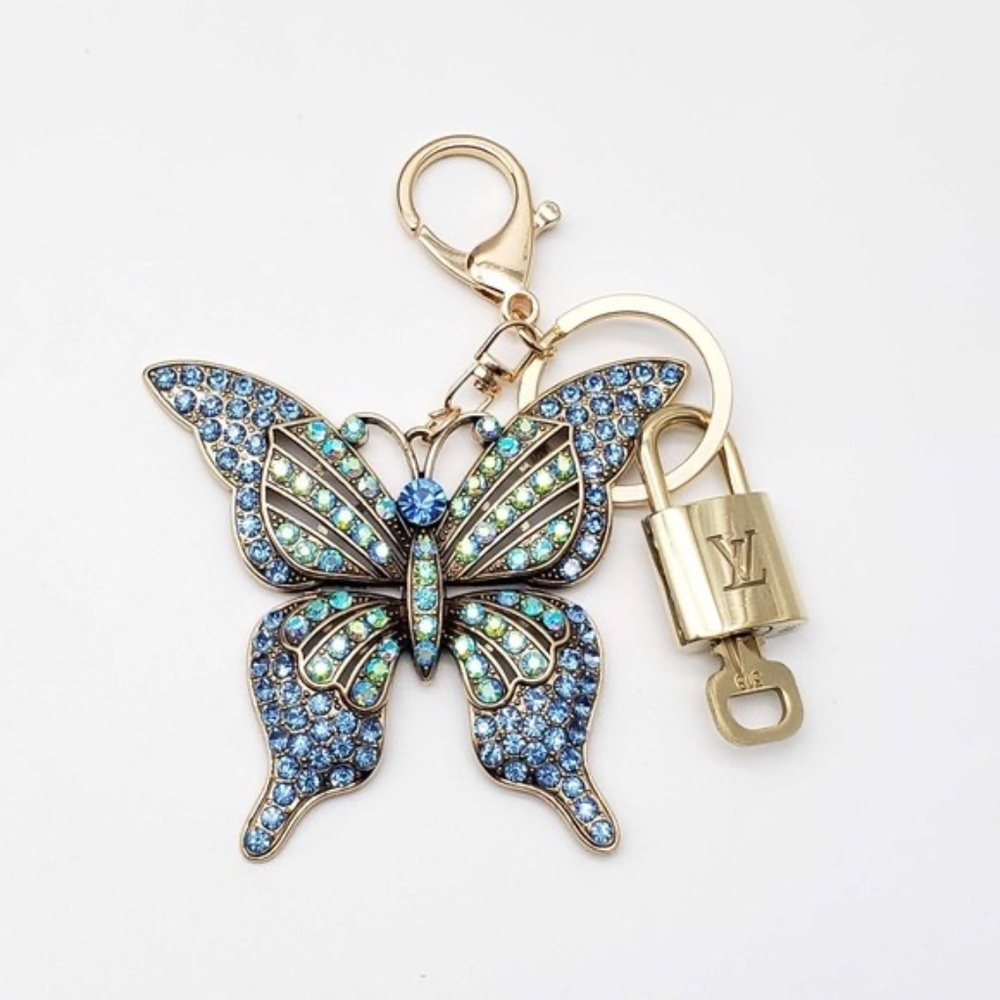 Authentic Louis Vuitton Gold Lock & Key ✨ Bag Charm Unbranded Butterfly Keychain